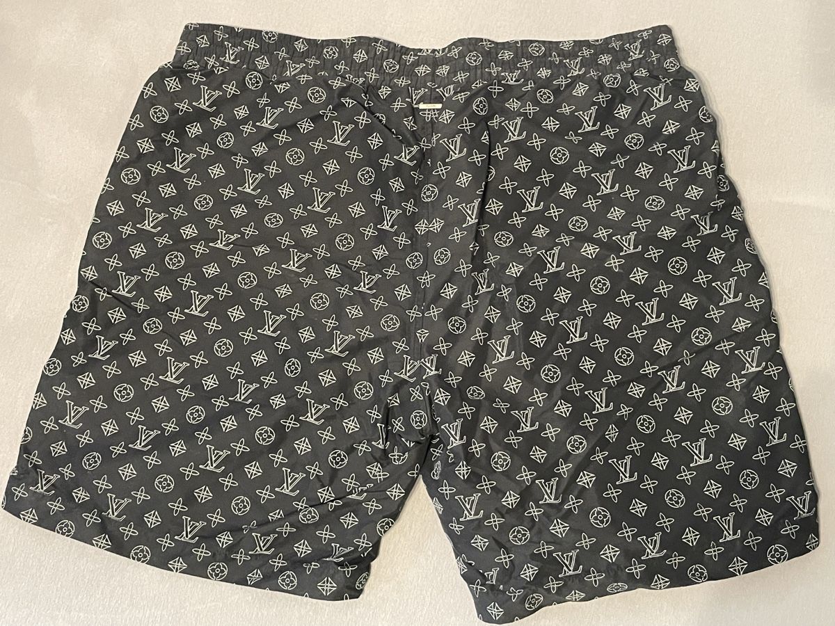 Louis Vuitton Caleçons de bain: Louis Vuitton Badehose - LV Monogram  – D'occasion à Waldenburg par LuxusTrends 1