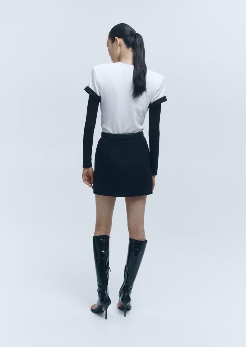 H&M Tops: Bodysuit white WARDROBE.NYC x H&M size M – D'occasion à Vesenaz par ale_wrt6 4