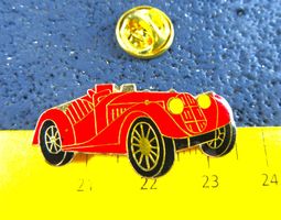 ROADSTER ROT CABRIO AUTO PIN GLASIERT