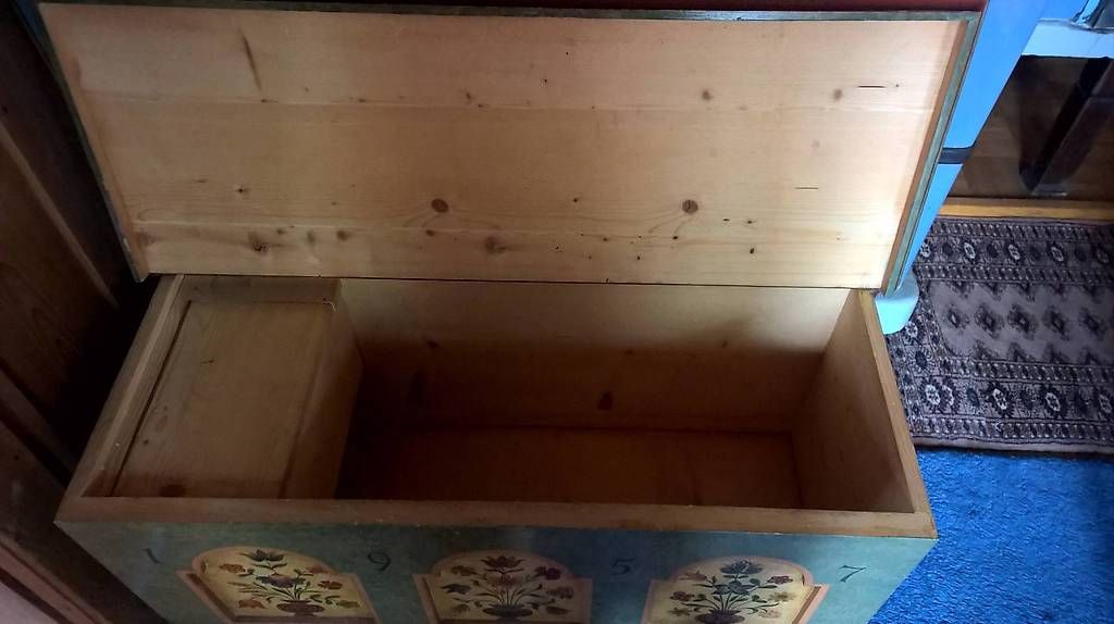 Cassapanche: Holztruhe 1957 – Usato da Orbe venduto da inf_g9fg 1