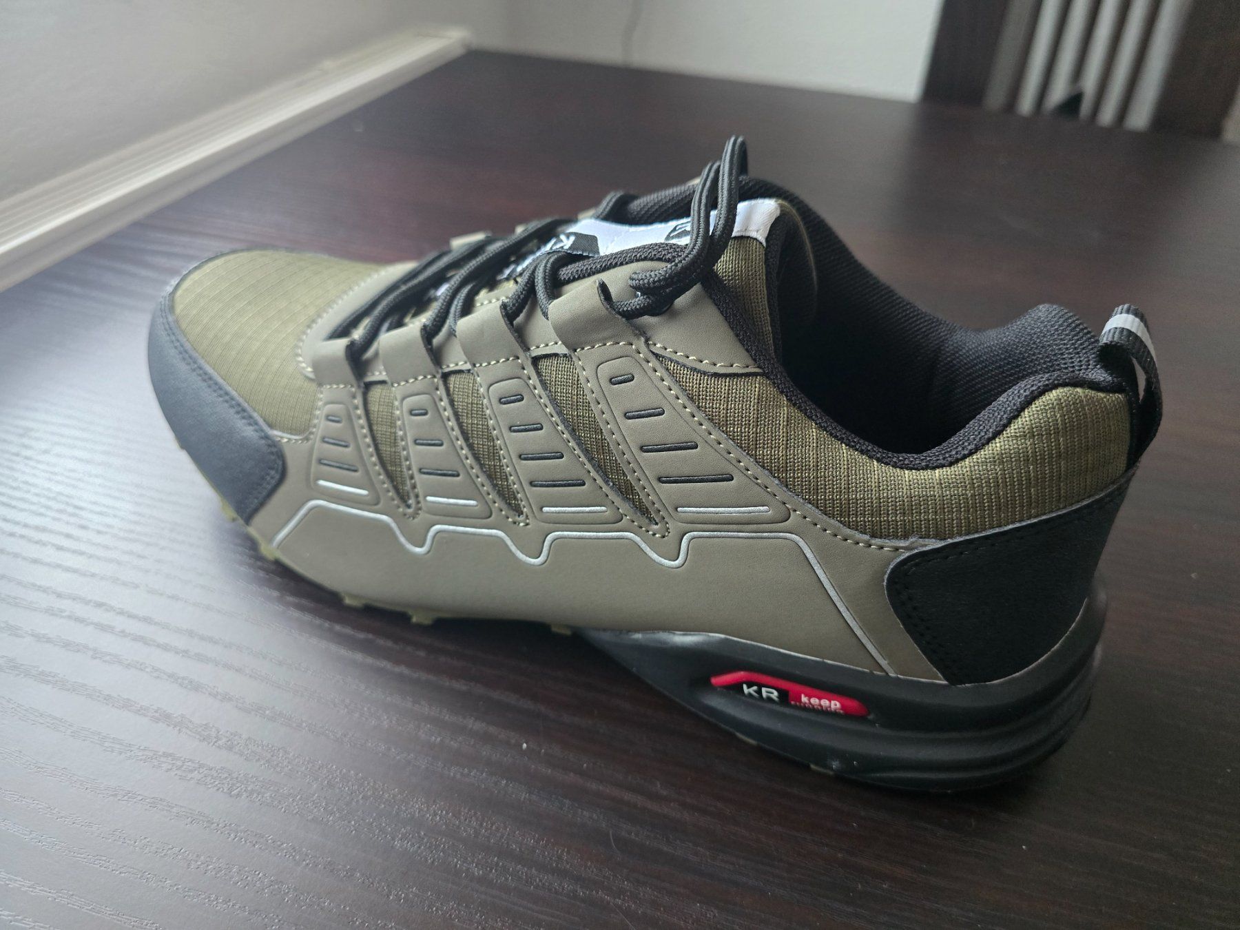 Scarpe da uomo: Basket homme T-45 Neuve – Nuovo e nell'imballaggio originale da Les Verrières venduto da kitel79