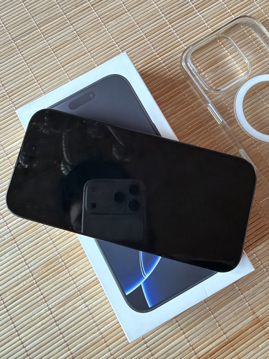 Apple Telefoni cellulari / Smartphones: iPhone 16 pro 256GB – Usato da Zürich venduto da Yoni_to 1