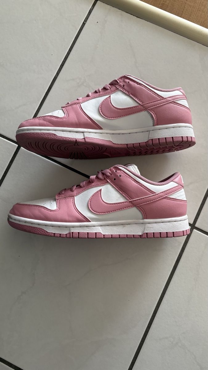 Nike Herrenschuhe: Nike dunk rosa 41 – Neu (gemäss Beschreibung) aus Bern von best.secondhand