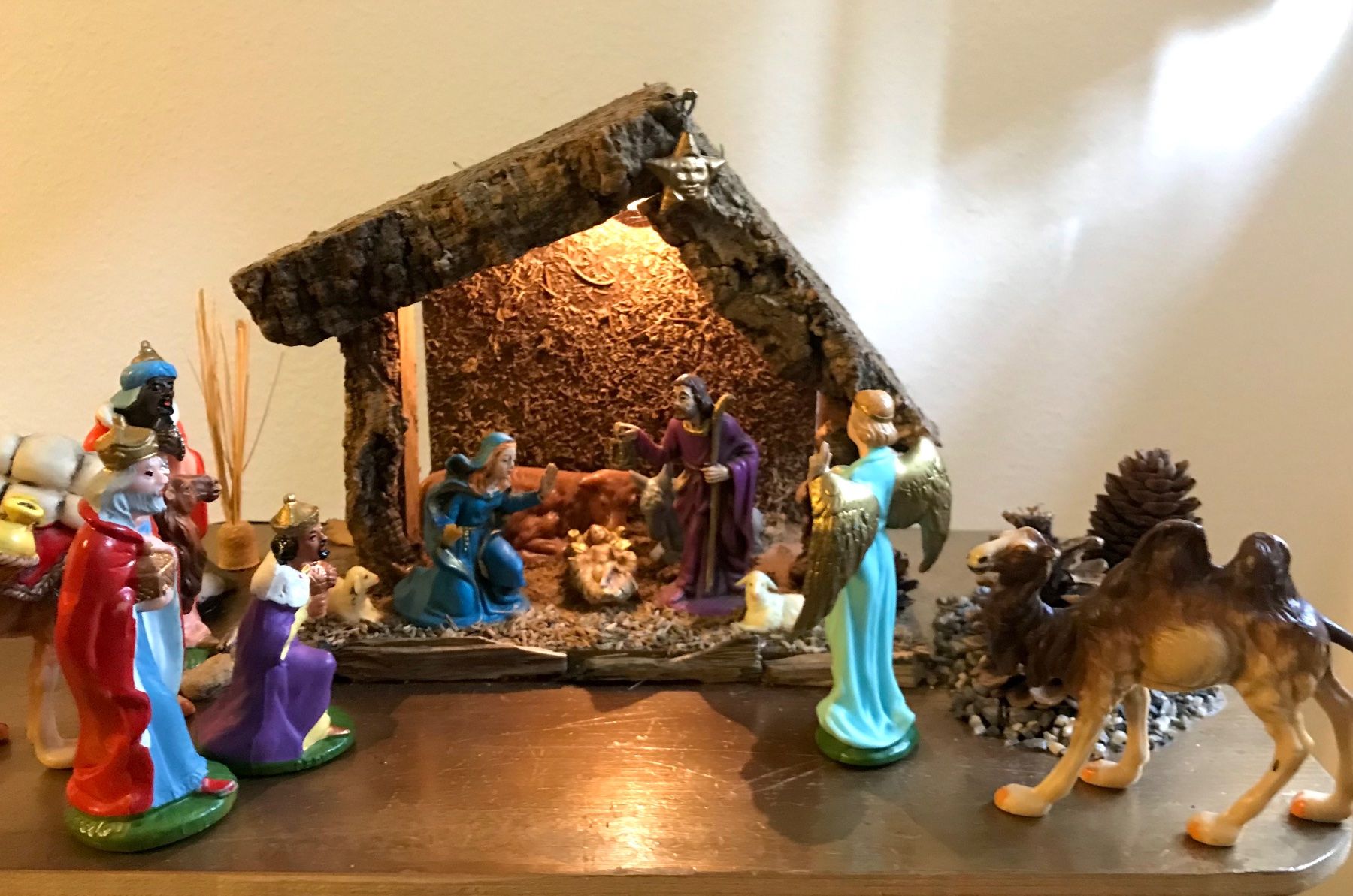 Tutte le decorazioni: Weihnachtskrippe mit Beleuchtung, schöne Details! – Usato da Füllinsdorf venduto da unda2 3