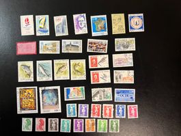 39 timbres oblitérés 1990