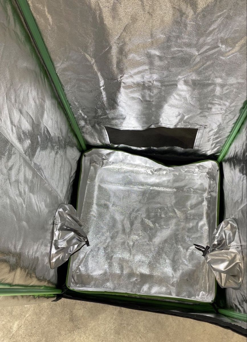 Growbox Altro: Grow-Box / Grow-Zelt  – Nuovo (secondo la descrizione) da Liebefeld venduto da langsamimkopf 2