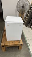 Novamatic KS 075 Mini-Kühlschrank  75 L 