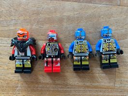 4 x LEGO Minifiguren Space Ufo Droiden, Top Zustand