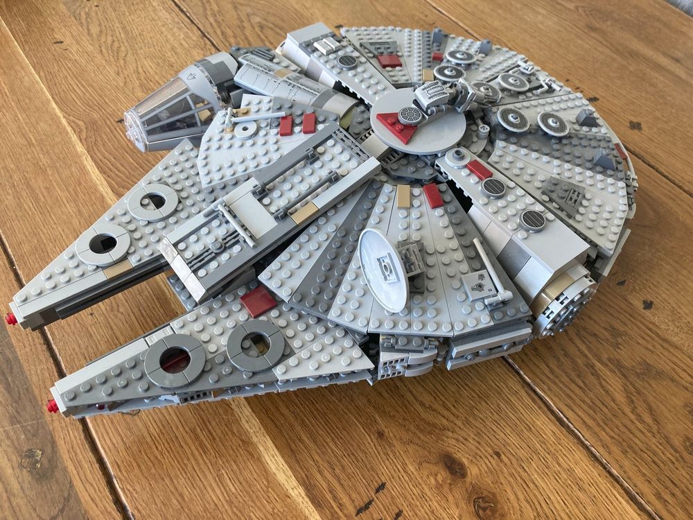 Lego Star Wars Millennium Falcon - 75257 | Kaufen Auf Ricardo