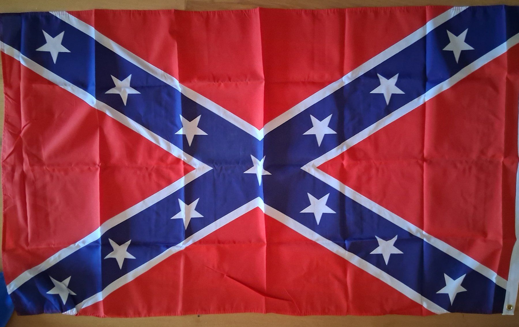 Bandiere: Drapeau confédéré usa – Nuovo e nell'imballaggio originale da Bussy FR venduto da Plymouth1963 1