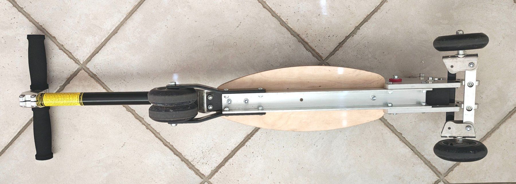 Kickboard: Das ORIGINAL - CIRO Kickboard - extrem robust & stabil – Usato da Bassersdorf venduto da Jenchrilian 5