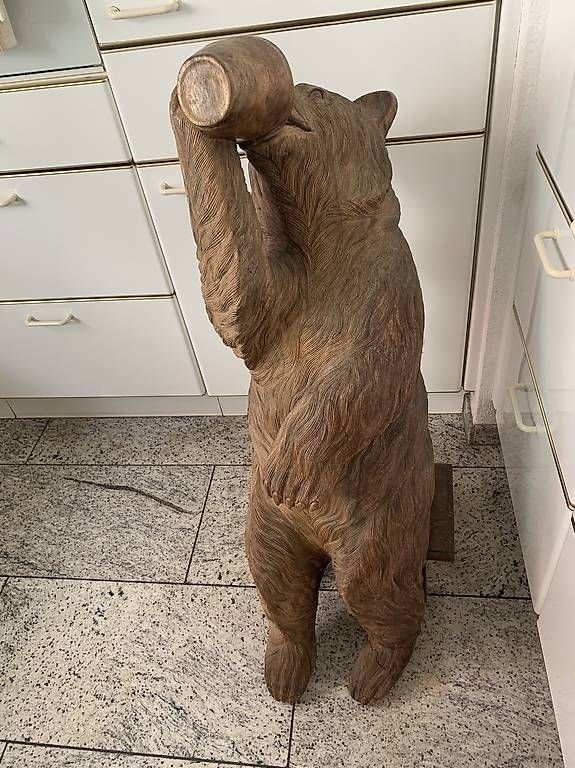 Skulpturen & Statuen: Riesiger geschnitzter trinkender Bär wohl Brienz – Gebraucht aus Rothrist von Oddymanliane 3