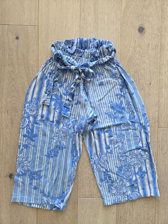 Handmade Coulotte aus luftig leichtem Stoff, Gr.98