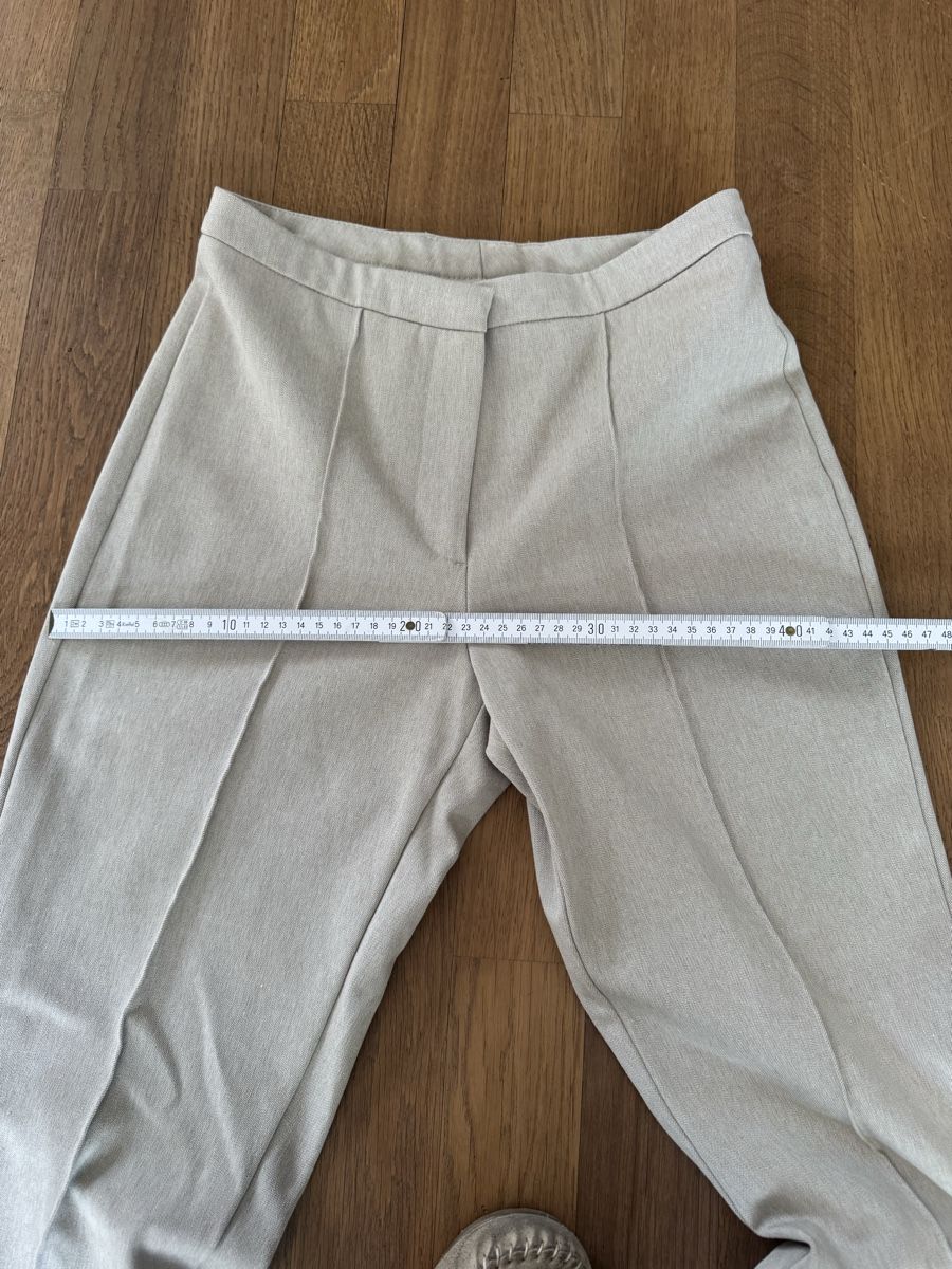 Zara Pantaloni: Hose Zara – Usato da Rotkreuz venduto da Mini_mela33 6