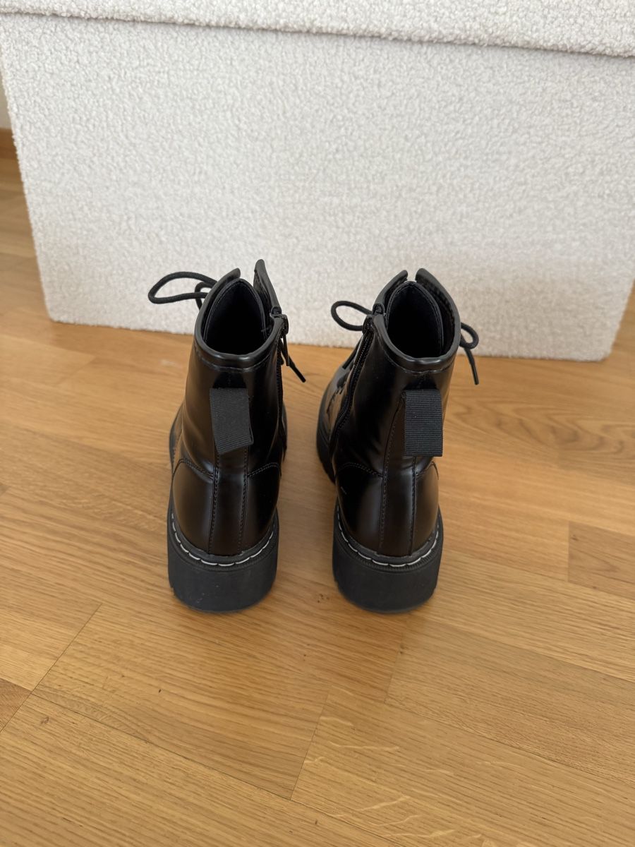 Scarpe da donna: Schnürstiefelette schwarz – Nuovo (secondo la descrizione) da Rüfenacht BE venduto da NE_ 1