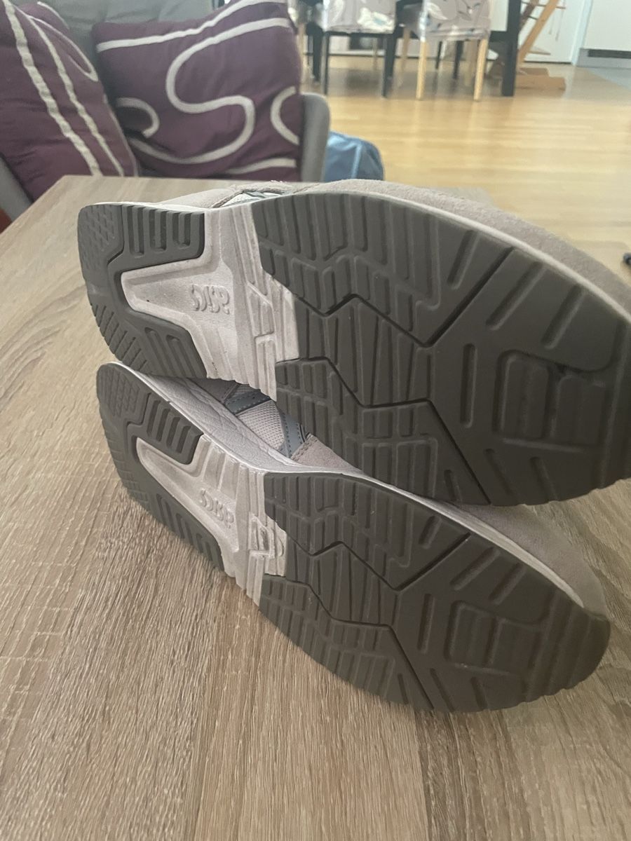 Asics Scarpe da uomo: Asics Herren Schuhe Sneaker Gr 44 – Usato da Buchrain venduto da Bygger31 4