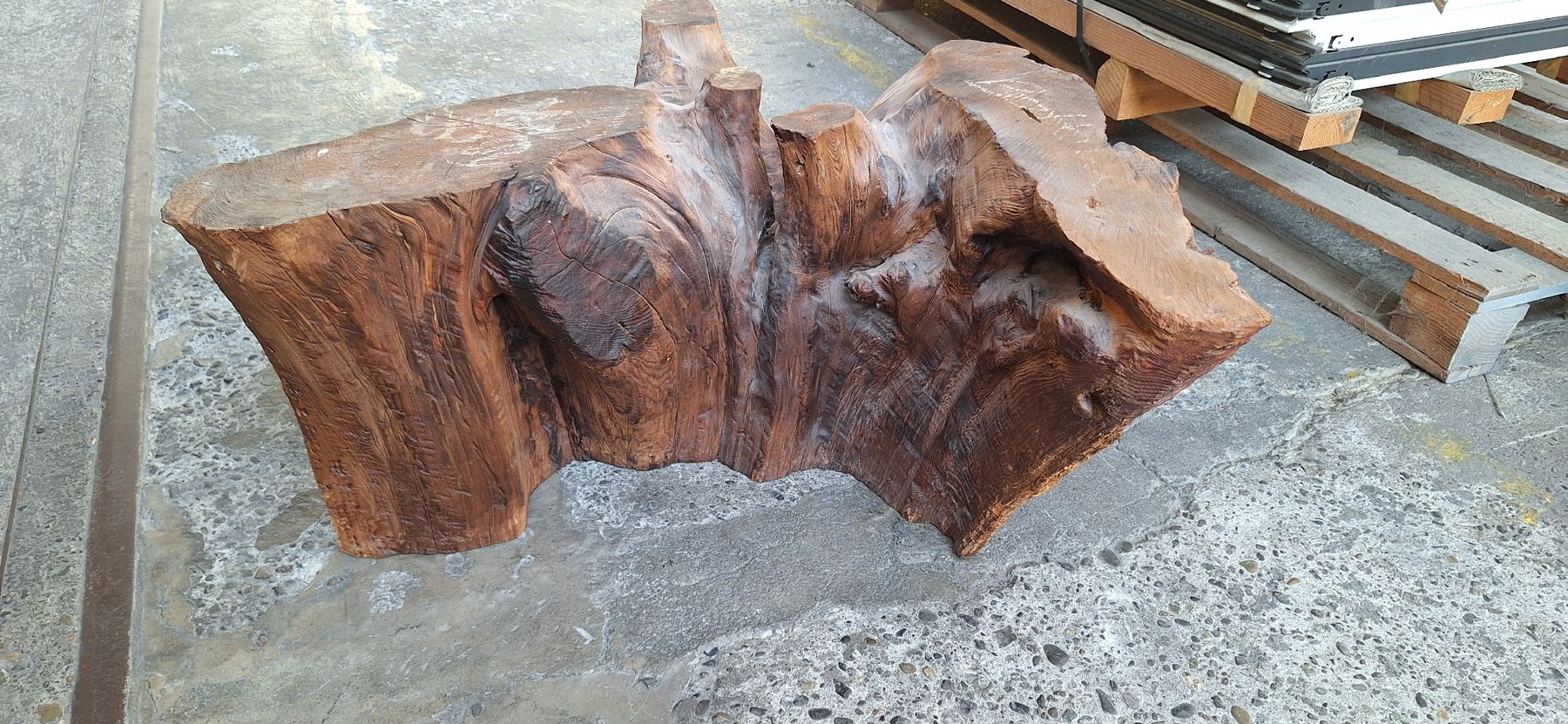 Articles en bois: Holzwurzel – D'occasion à Kloten par WOODStudio 2
