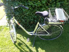 Saxonette Comfort Light Damen E-Bike, 2 Akkus (Top Zustand)