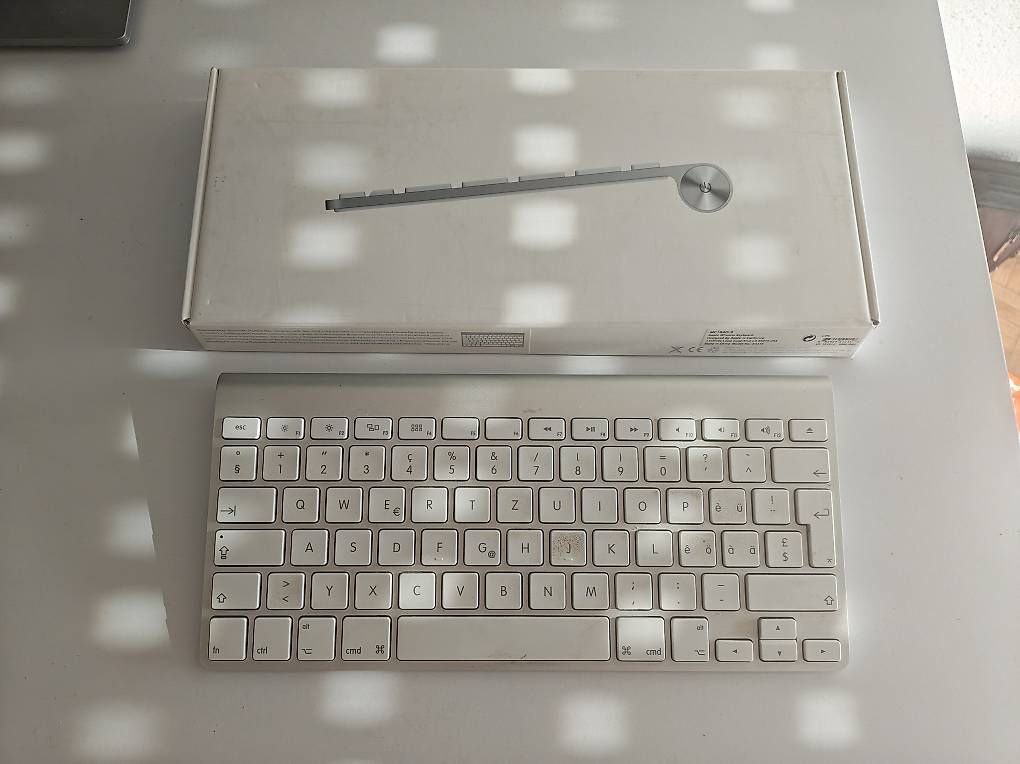 Tastaturen: Apple Bluetooth Wireless Tastatur Keyboard  – Gebraucht aus Zürich von ste_hv76