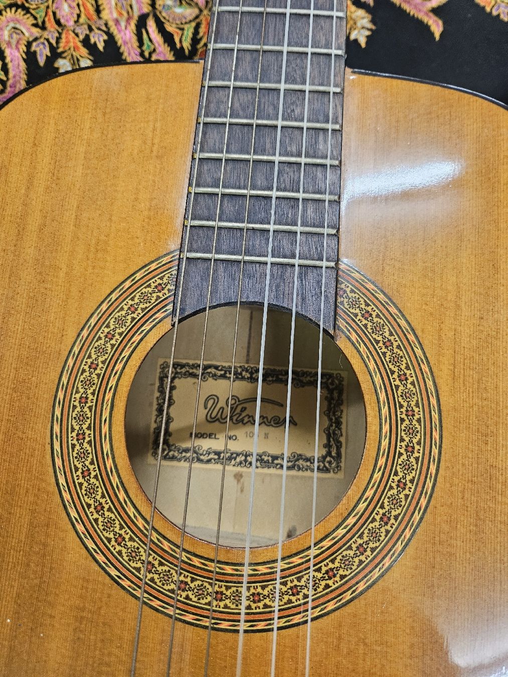 Strumenti musicali: Gitarre Winner Model No. 1040 mit Tasche – Usato da St. Gallen venduto da Cocos_Ricardo 3