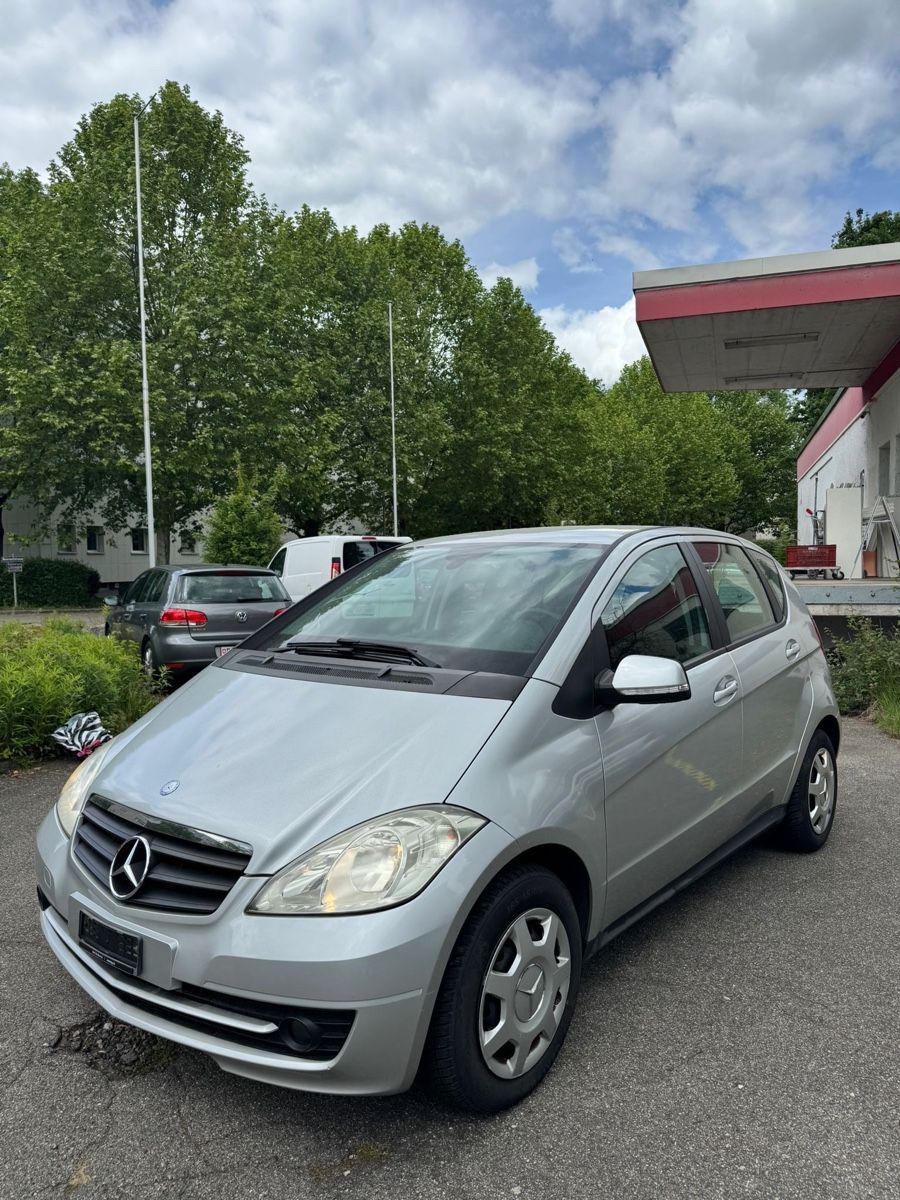 Mercedes-Benz Automobili: Mercedes A170 – Usato da Burg AG venduto da Rl-2390
