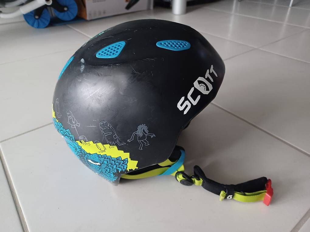 Scott Caschi: Helm Scott  Ski/Scooter gr.S – Usato da Bronschhofen venduto da Katrusja