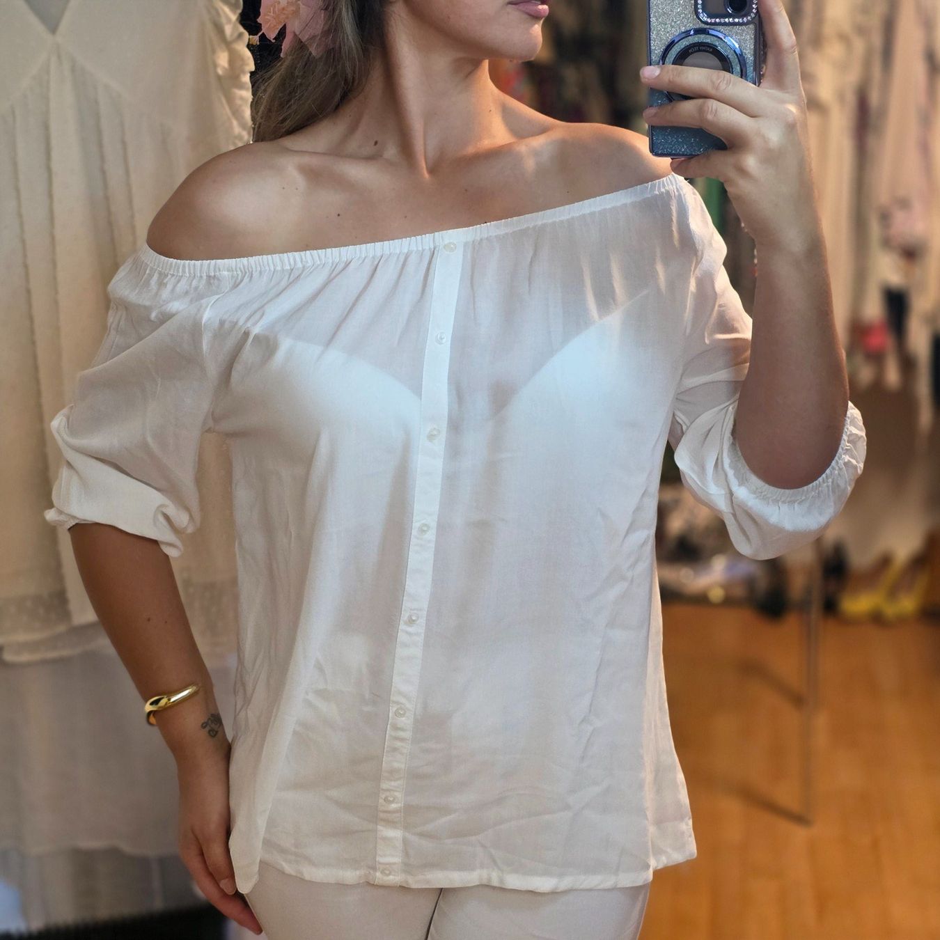 Camicette: Weiße Carmen Bluse M/L Sommerlich Elegant – Usato da Wald ZH venduto da CapLux 2