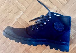 Palladium Pampa HI 41 schwarz / black Top Zustan  => Ab 22.-