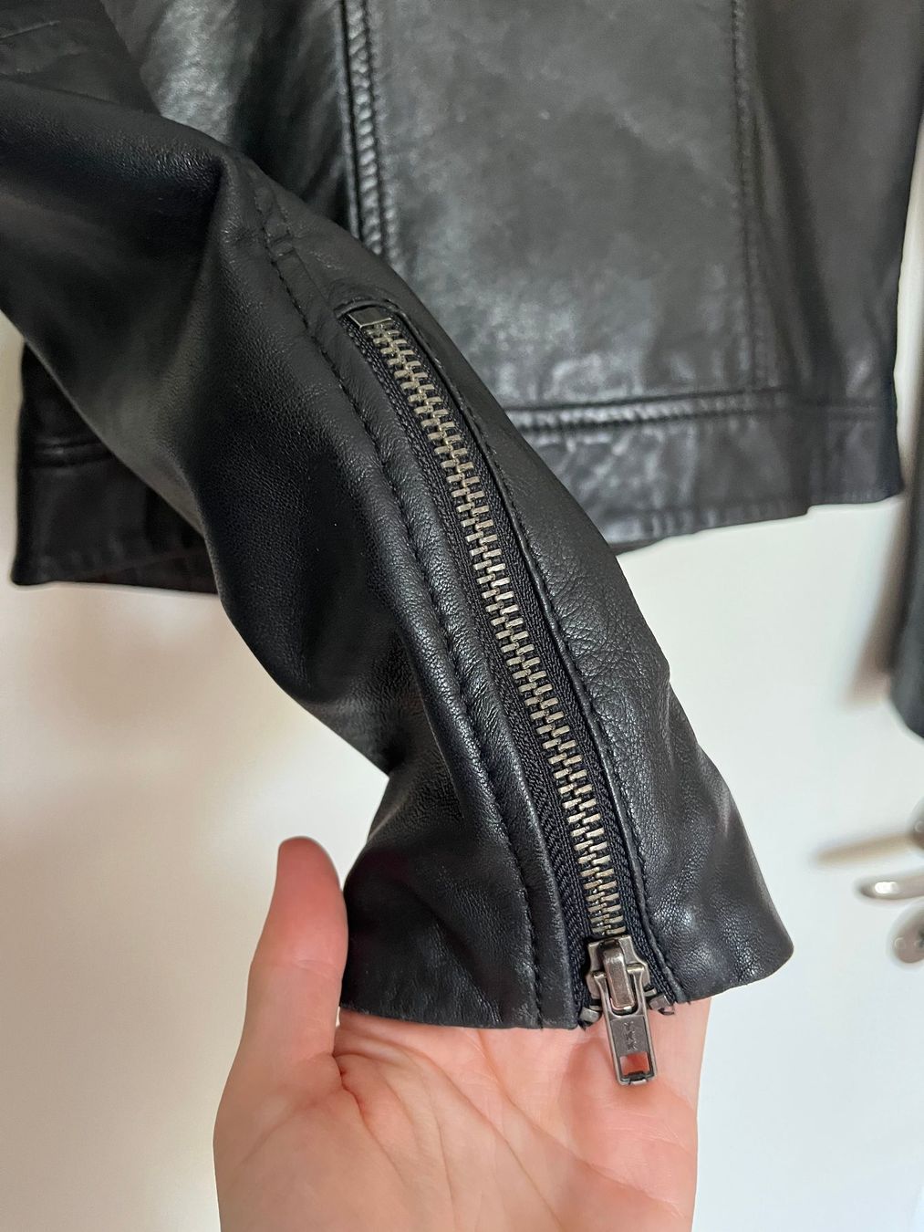 Nafnaf Jacken: Lederjacke NafNaf (34) – Gebraucht aus Fällanden von iichhalt 7
