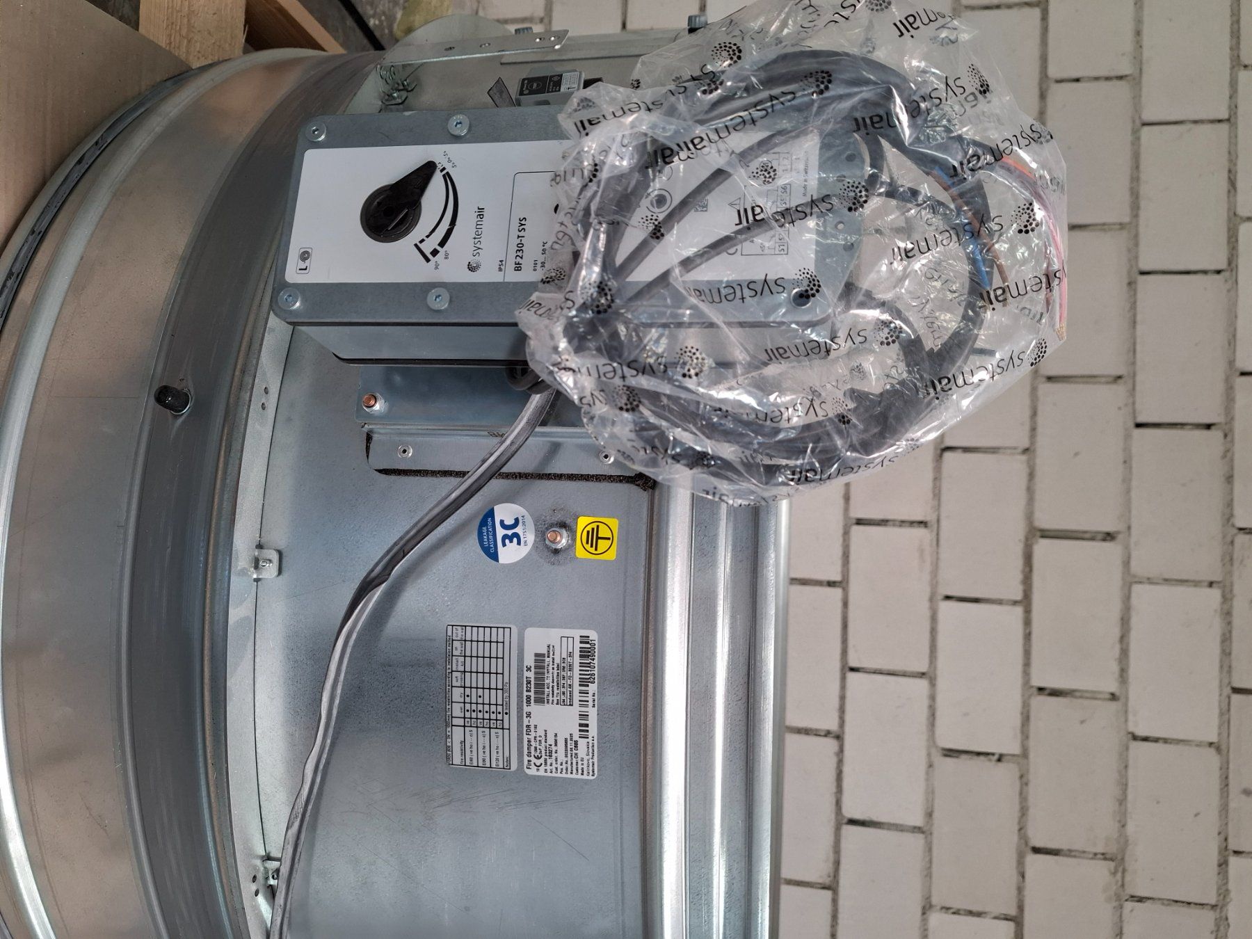 Motori: Neue ungebrauchte Brandschutzklappe NW1000mm mit Belimo230VA – Nuovo e nell'imballaggio originale da Flaach venduto da jelllo2 4