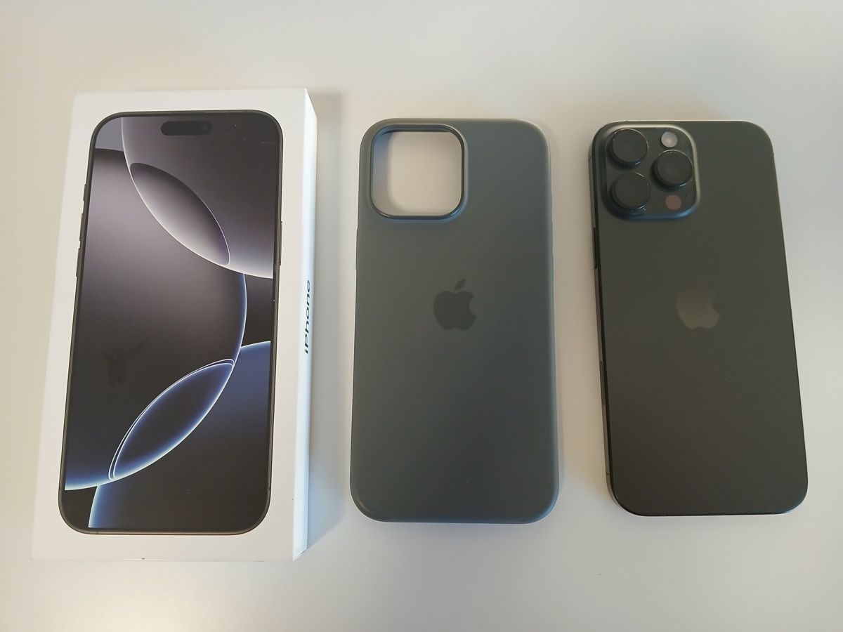 Apple Handys / Smartphones: Apple iPhone 16 Pro Max 256 GB – Gebraucht aus Watt von Segi75