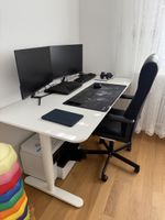 Schreibtisch sitz/steh, elektrisch, inkl Stuhl