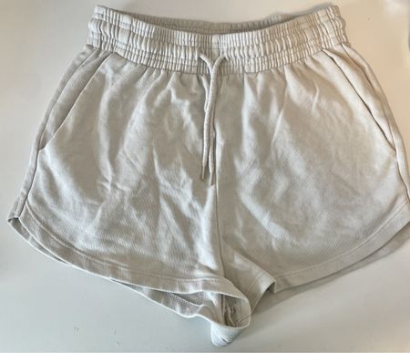 H&M Basic Sommer-Shorts, XS, Beige - Bequem & Schön!