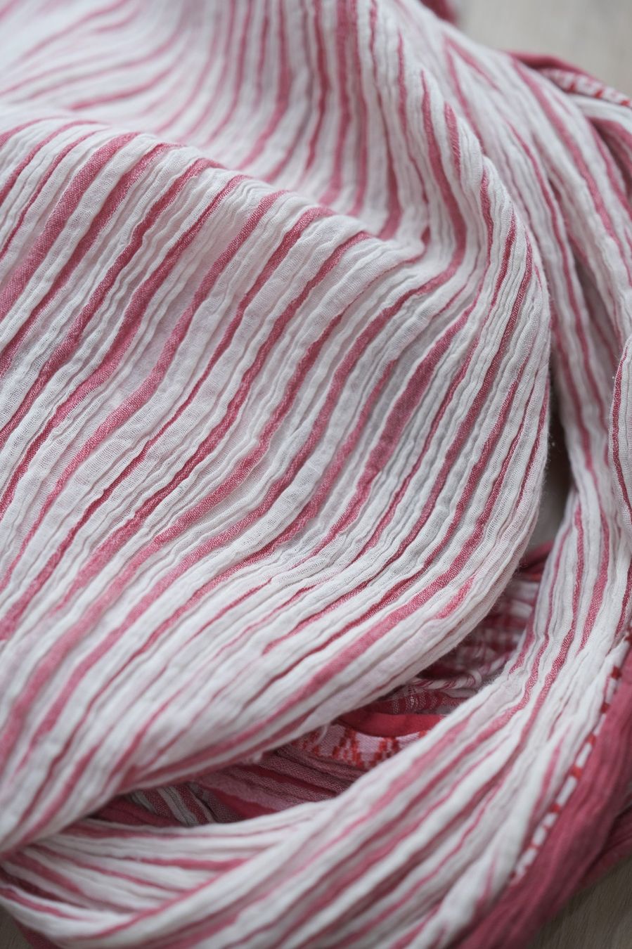Foulard & Sciarpe: Schöner Streifenschal – Usato da Basel venduto da Bluemoewe 5