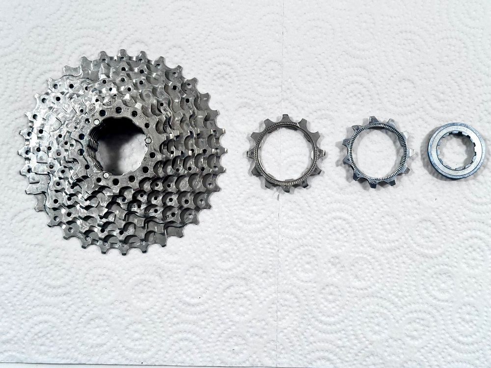 Cassette Shimano Hyperglide 11/30 8 Vitesses - Occasion, Pour Vélo Route Ou VTT
