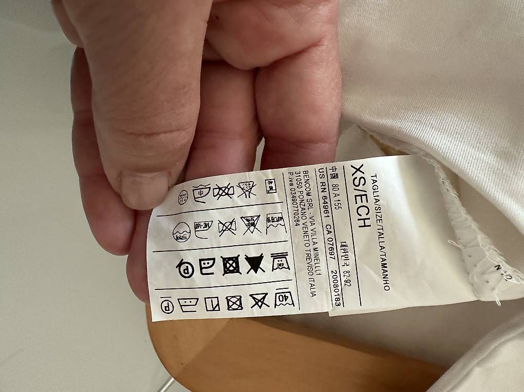 Benetton Kleider: Robe Benetton blanche taille XS – Gebraucht aus Muraz (Collombey) von dor_hp2w 2