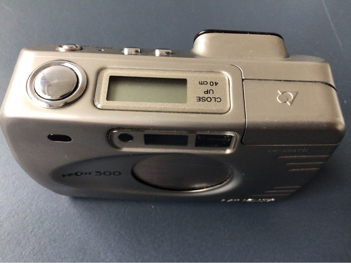 Minolta Fotocamera: Minolta Vectis 300 – Difettoso da Schwarzenberg LU venduto da lealea123 1
