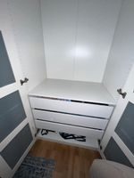Kleiderschrank weiss mit Schubladen guter Zustand