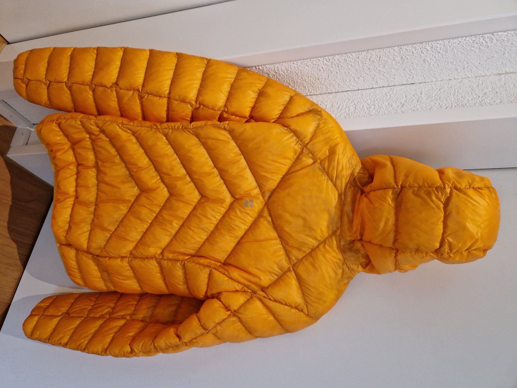 Giacche: Mountain Force - Cassia Down Jacket - G. 36 – Usato da St. Gallenkappel venduto da Kevinofski 3