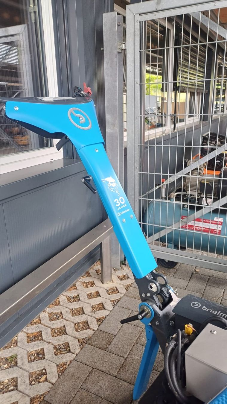 Brielmaier Tutte le macchine: Brielmaier 29PS EFI / Modell 2023 – Nuovo (secondo la descrizione) da Sutz venduto da Shop_LehmannGT 3