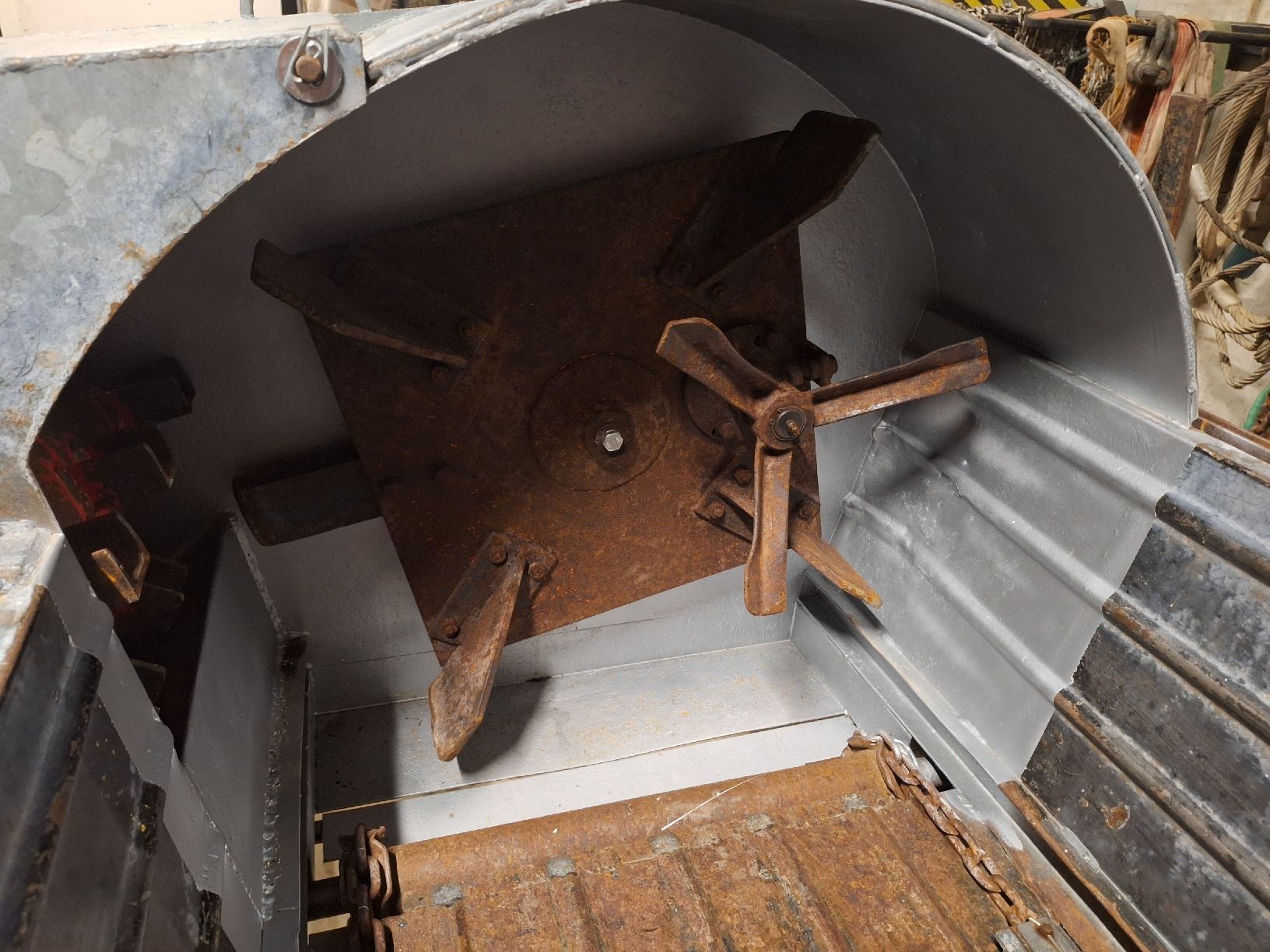 Bucher Trattori: Bucher tr2400 – Usato da Grindelwald venduto da nic_pry5 7