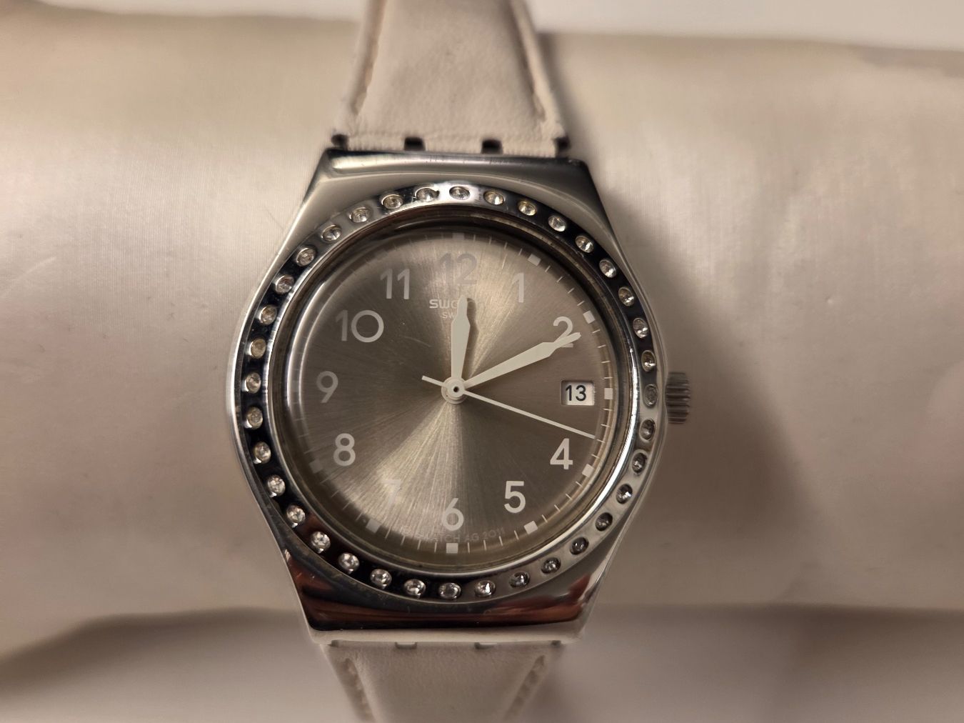 Swatch Orologi: Swatch "WHITE FAN" Quartz watch – Usato da Rupperswil venduto da Schlaumischlumpf