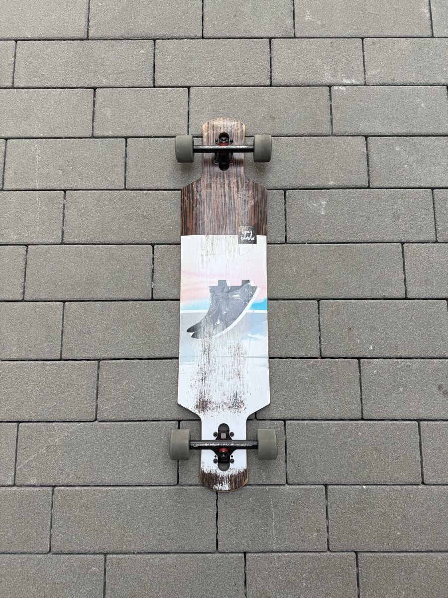 Skateboards: Longboard Long island – Usato da Meggen venduto da m.luzern