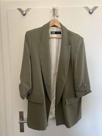 Zara Blazer olivgrün Ärmel gerafft XL