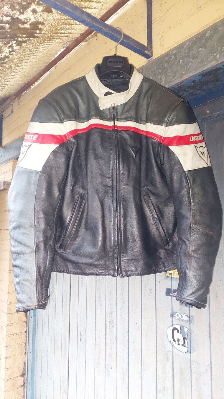 Dainese Jacken: DAINESE Motorradjacke – Gebraucht aus Othmarsingen von Lanz05