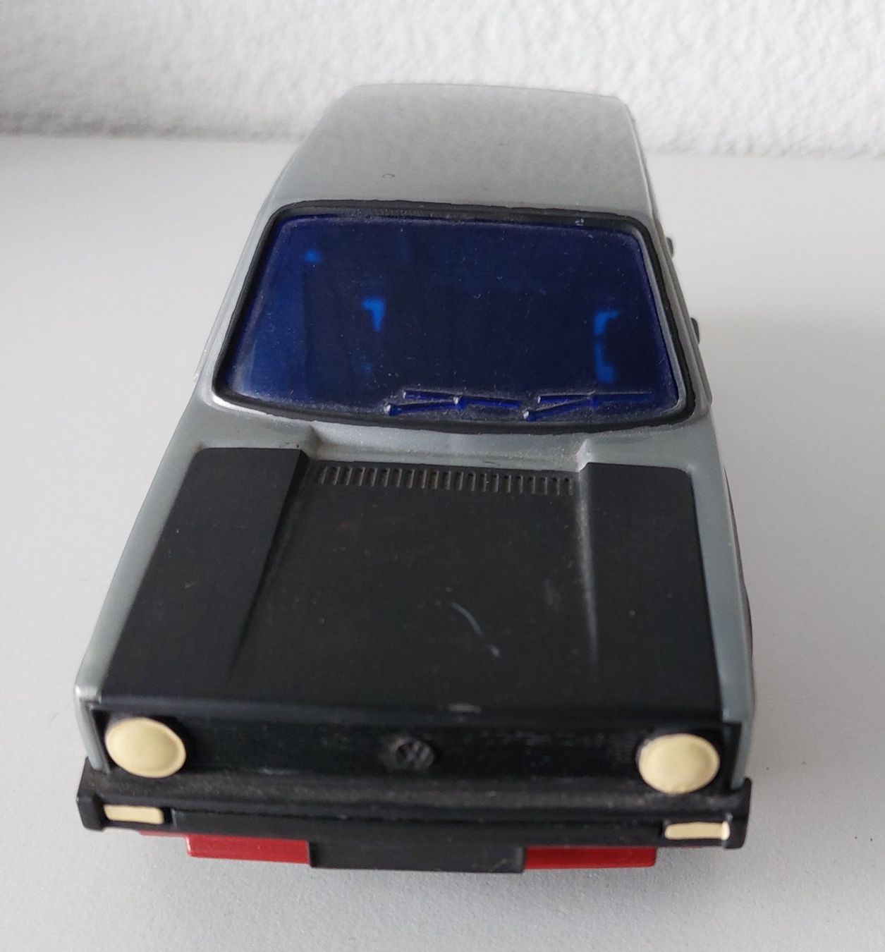 Volkswagen Modellini d'auto: VW GOLF 1/20 Modellauto – Usato da Schenkon venduto da TG10 2