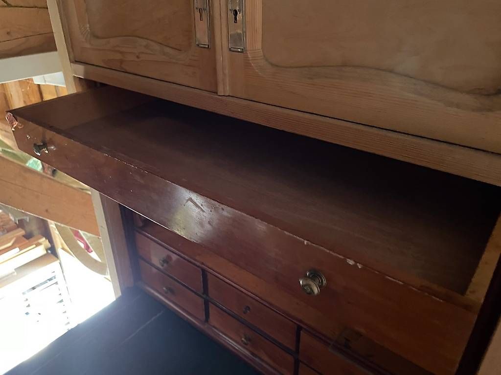 Schränke: Sekretär Kasten Vintage Design – Gebraucht aus Lichtensteig von Babeli 3