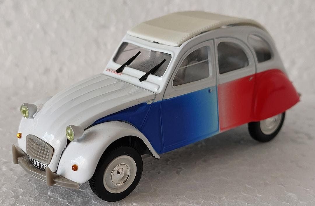 Norev Modellautos: Citroën  2CV 6  -  Cocorico   - Norev  -  1/43 – Gebraucht aus Delémont von Domdom1 6