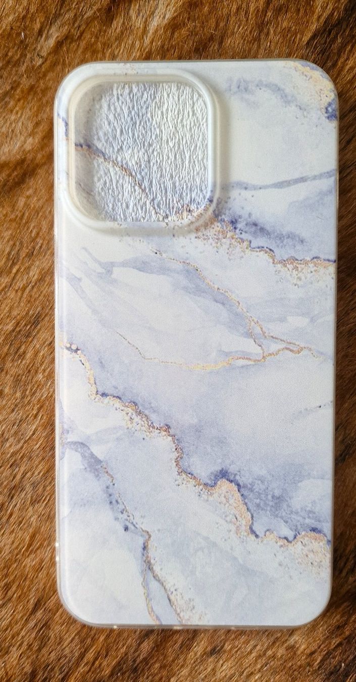 Cover & Protezioni schermo: Handyhülle iPhone 13 Pro, 3 Stück – Usato da Hombrechtikon venduto da MalgorzataJ 3