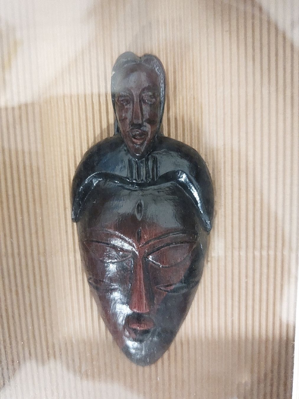 Foto & Immagini: Bild geschnitzt Afrikanisch oder Asiatisch – Usato da Uster venduto da Gery8 3